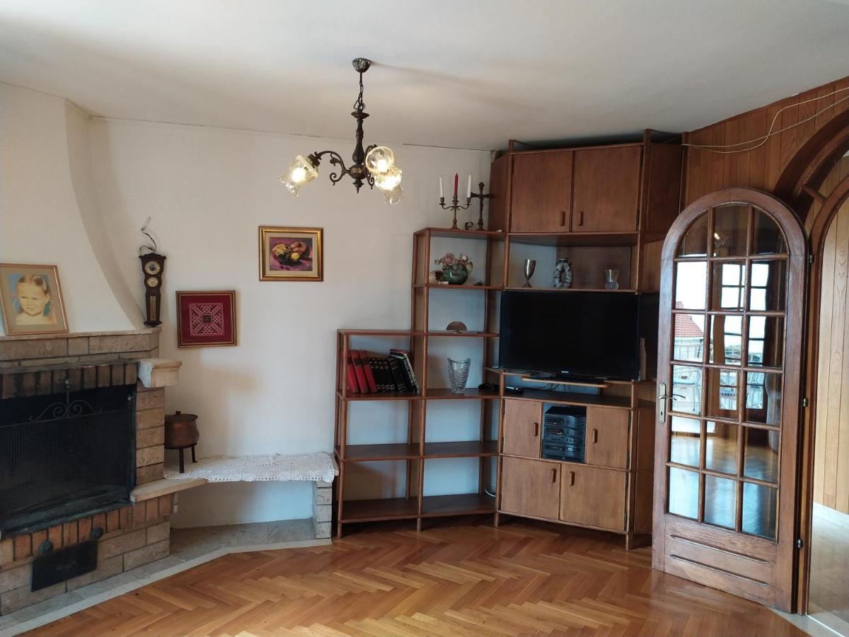 Appartamento Honey Bee Cavtat Esterno foto