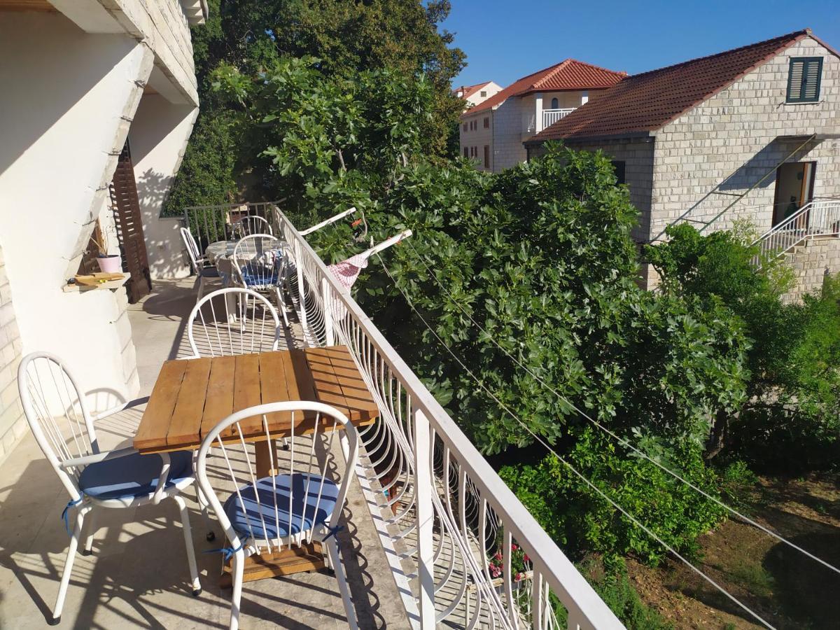 Appartamento Honey Bee Cavtat Esterno foto